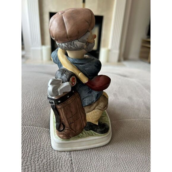 Waco 8" Golfer Man with Moving Head Music Box Plays IT'S IMPOSIBLE Figurine - Picture 6 of 8